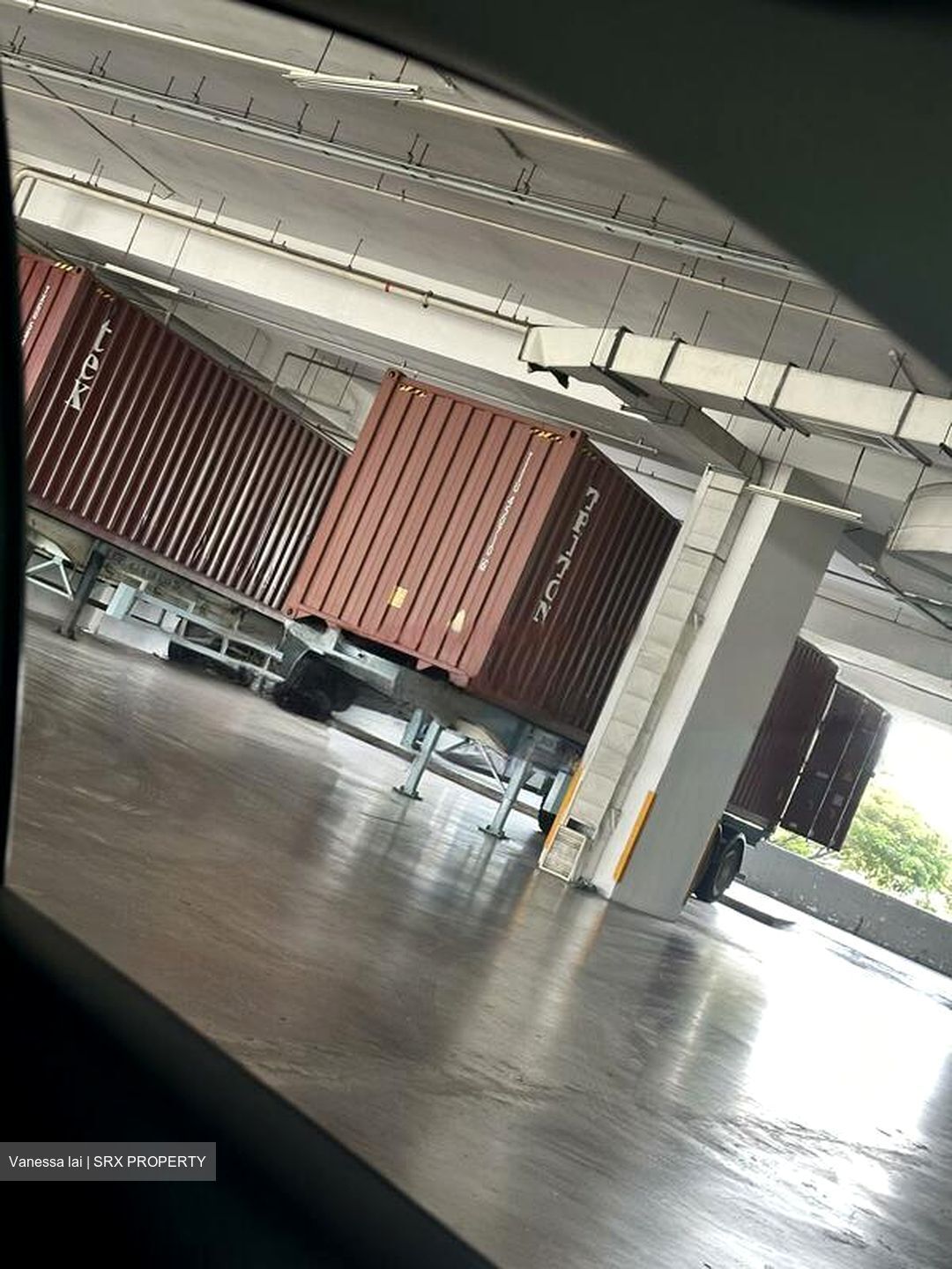 Boon Lay MRT (D22), Warehouse #460634911